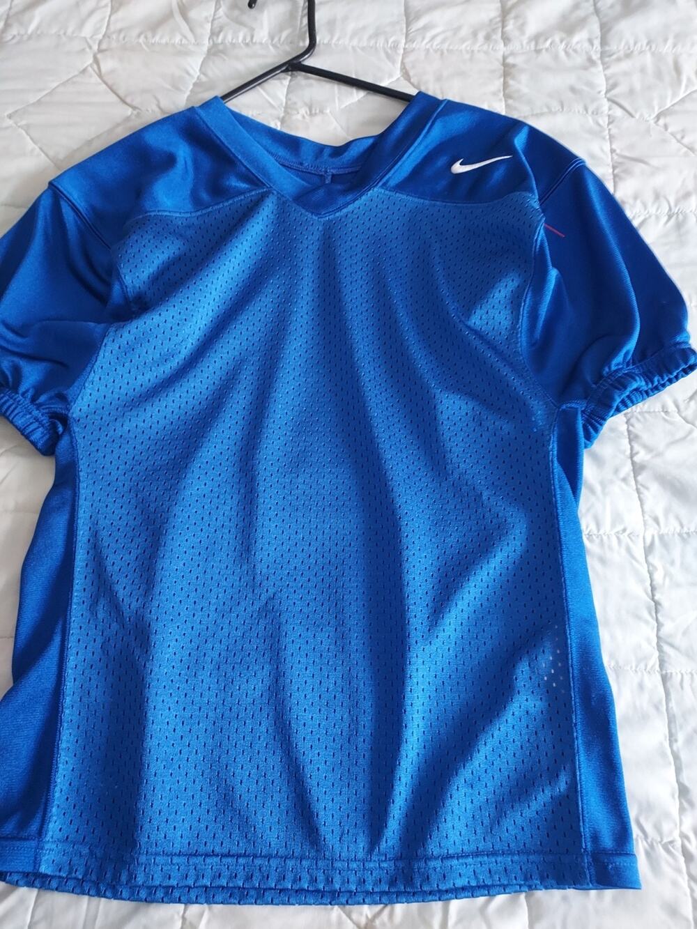 Nike Football Shirt Practice shirt gathered sleeves open weave size Lrg Dri Fit